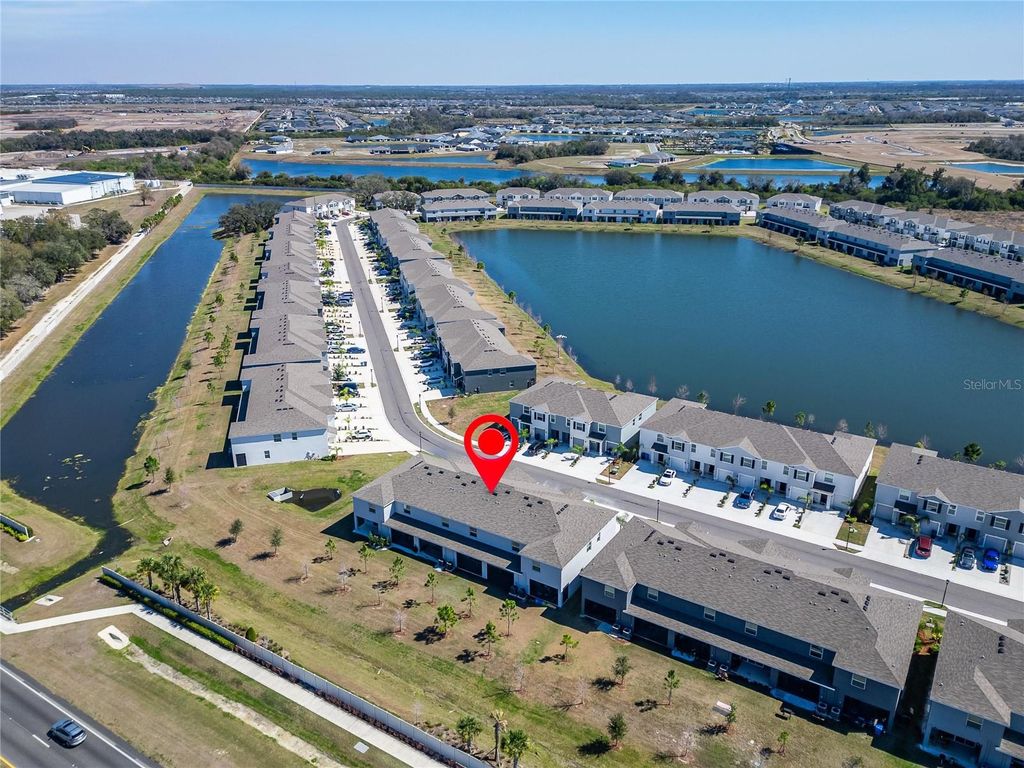 Image 72 of property listing at 188 MANGROVE SHADE CIRCLE, Apollo Beach, FL 33572