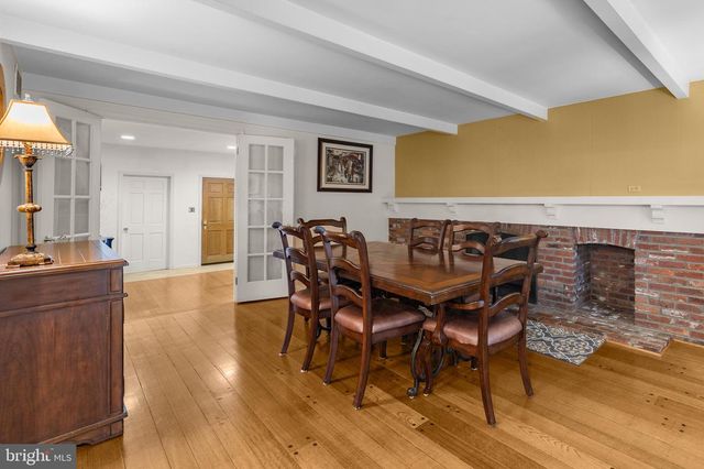110 PARTREE RD, Cherry Hill, NJ 08003