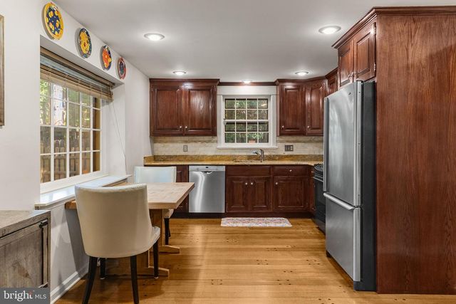 110 PARTREE RD, Cherry Hill, NJ 08003