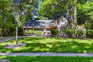 110 PARTREE RD, Cherry Hill, NJ 08003