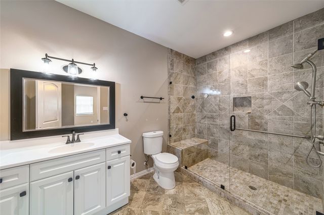 8306 Chesham Drive, Rowlett, TX 75088