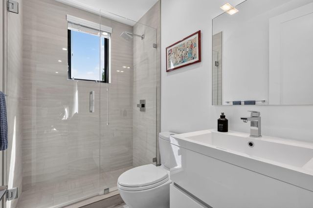 336 Balboa Street, Hollywood, FL 33019