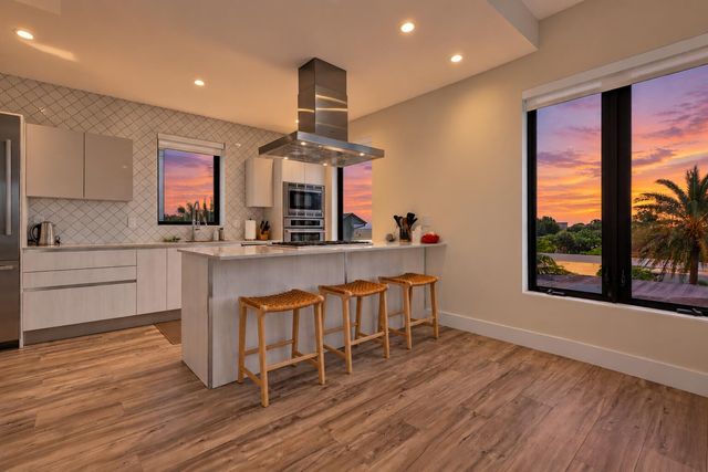 336 Balboa Street, Hollywood, FL 33019