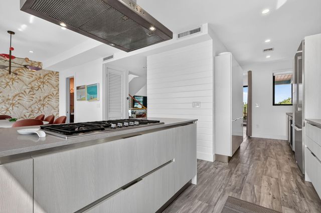 336 Balboa Street, Hollywood, FL 33019