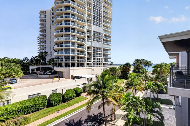 336 Balboa Street, Hollywood, FL 33019