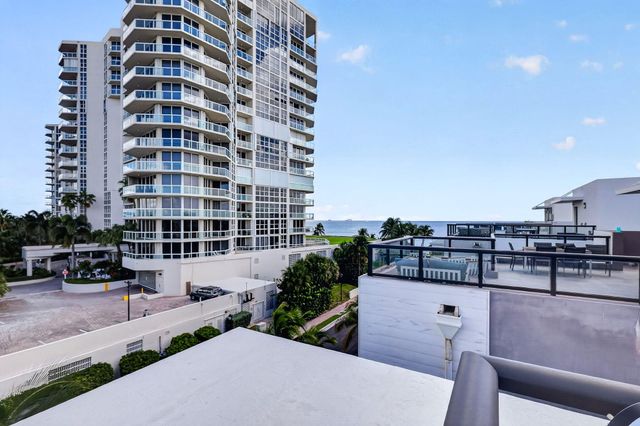 336 Balboa Street, Hollywood, FL 33019