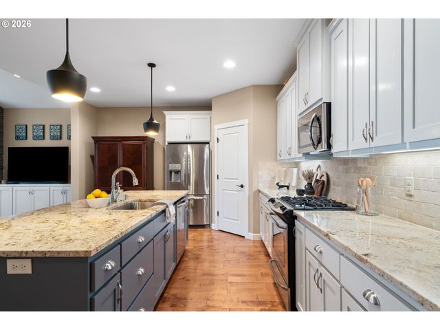 17804 Ne 17TH Ave, Ridgefield, WA 98642