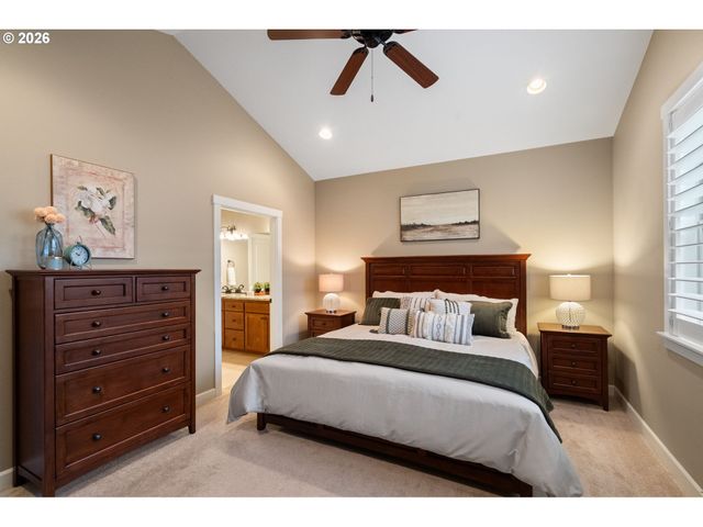 17804 Ne 17TH Ave, Ridgefield, WA 98642