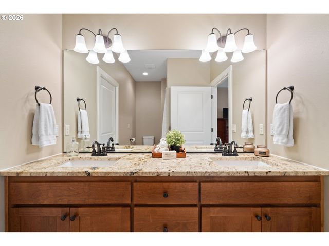 17804 Ne 17TH Ave, Ridgefield, WA 98642