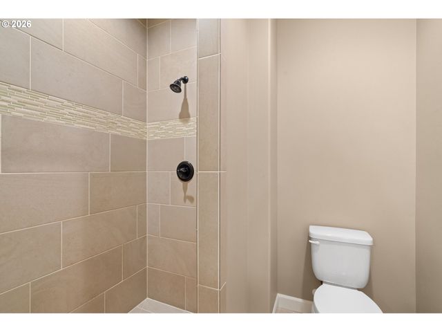 17804 Ne 17TH Ave, Ridgefield, WA 98642