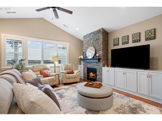 17804 Ne 17TH Ave, Ridgefield, WA 98642