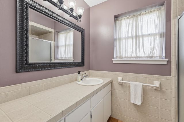 217 E Louella Drive, Hurst, TX 76054