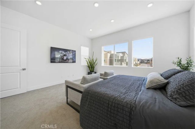 27516 Golden Currant Place, Valencia, CA 91381