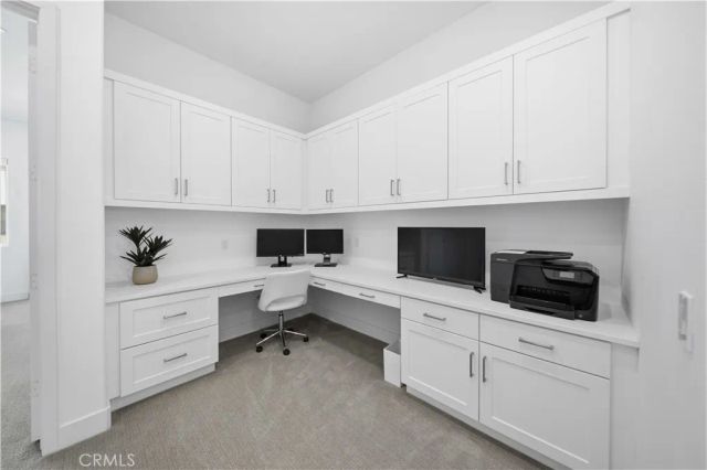 27516 Golden Currant Place, Valencia, CA 91381
