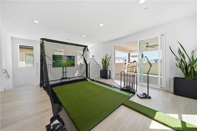 27516 Golden Currant Place, Valencia, CA 91381