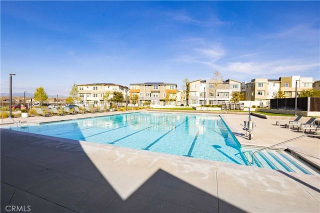 27516 Golden Currant Place, Valencia, CA 91381