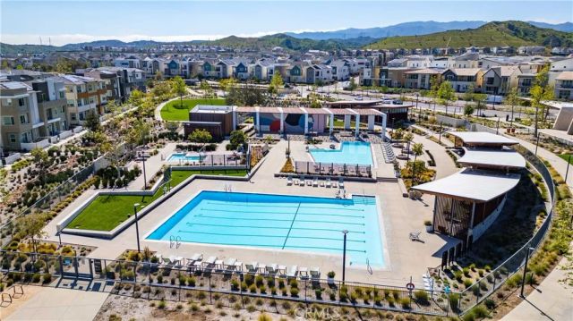 27516 Golden Currant Place, Valencia, CA 91381