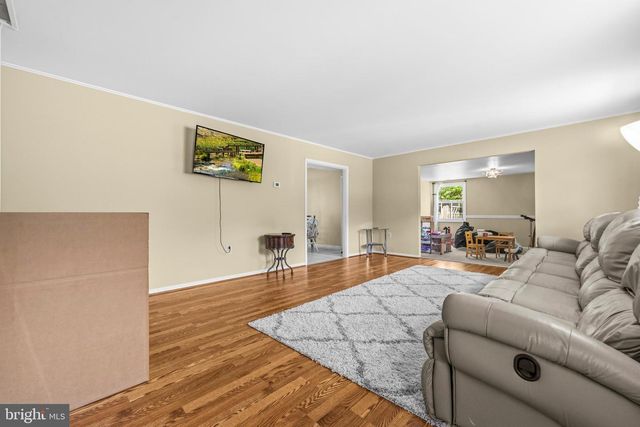 2914 STONYBROOK DR, Bowie, MD 20715