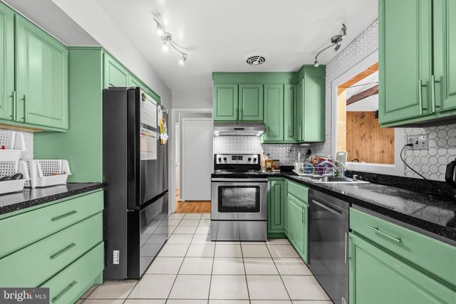 2914 STONYBROOK DR, Bowie, MD 20715