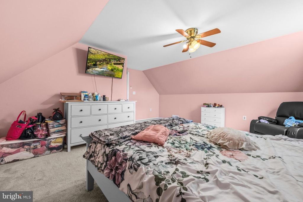 Image 21 of property listing at 2914 STONYBROOK DR, Bowie, MD 20715