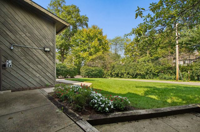 2109 W 5th Avenue, E, Columbus, OH 43212