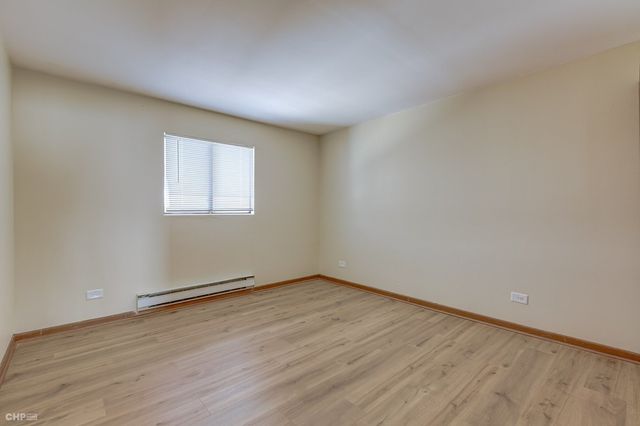 431 Berkshire Drive 32, Crystal Lake, IL 60014