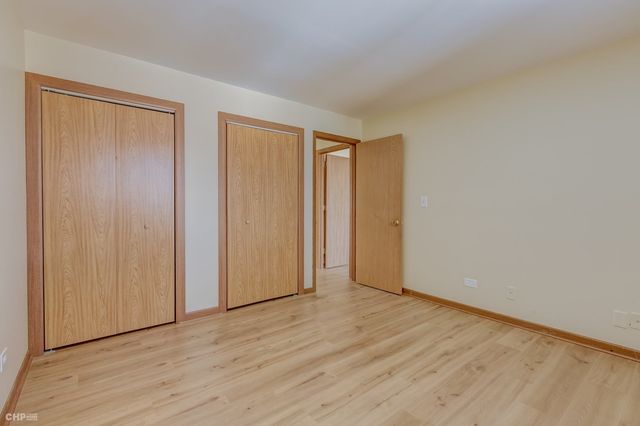 431 Berkshire Drive 32, Crystal Lake, IL 60014