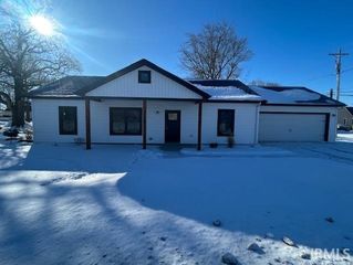 108 E Monroe Street, Butler, IN 46721