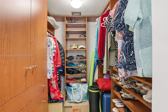 2225 SW 15th St 223, Deerfield Beach, FL 33442