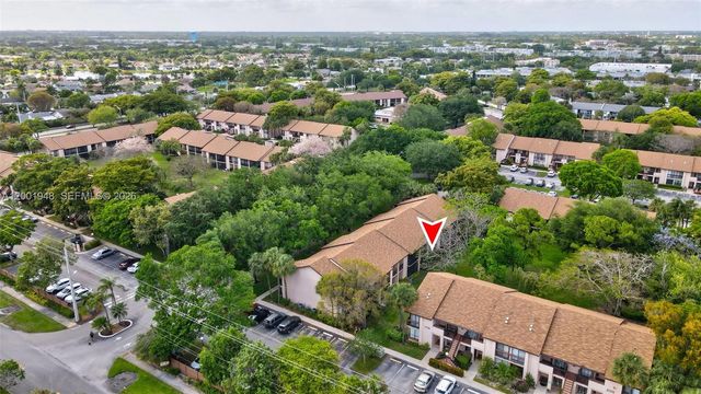 2225 SW 15th St 223, Deerfield Beach, FL 33442