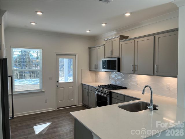 11505 Glasden Road 519, Charlotte, NC 28278