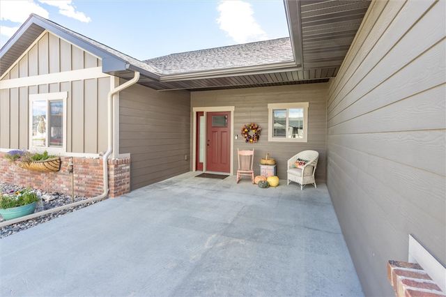 5238 Amherst Dr, Billings, MT 59106