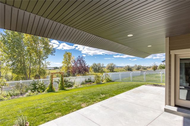 5238 Amherst Dr, Billings, MT 59106