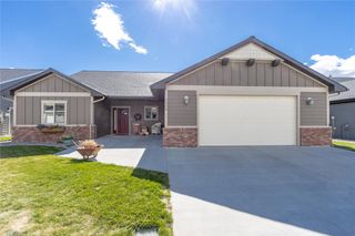 5238 Amherst Dr, Billings, MT 59106