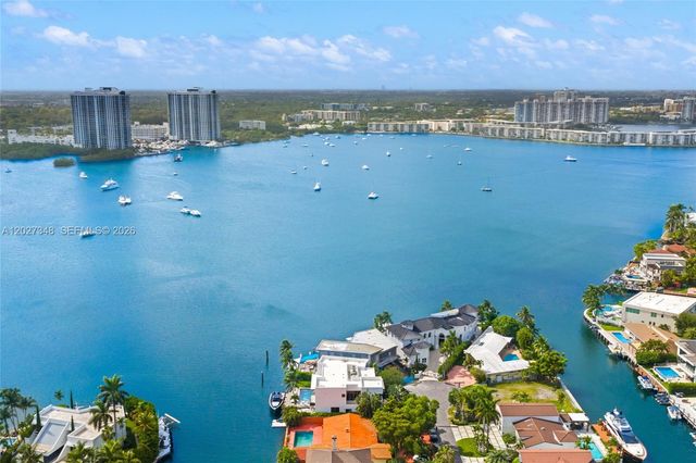 16470 NE 30th Ave, North Miami Beach, FL 33160