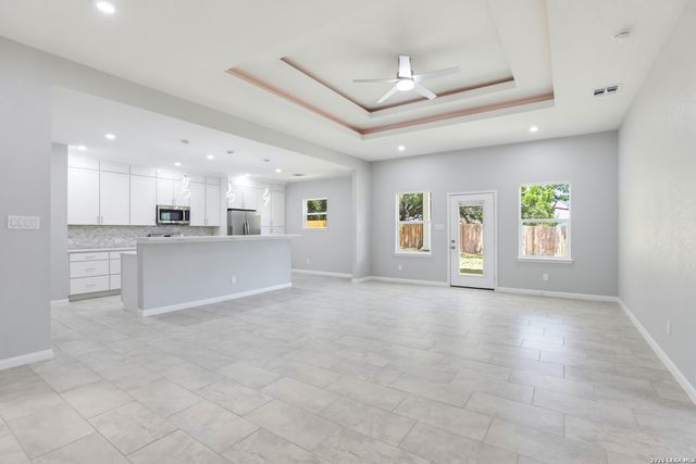 163 Remington, Spring Branch, TX 78070