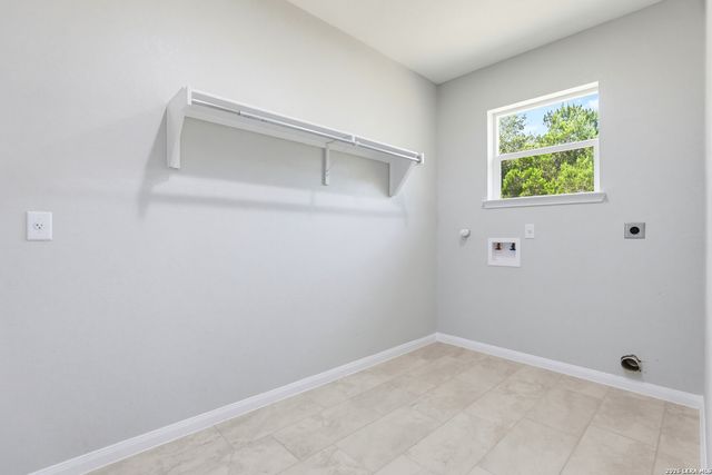 163 Remington, Spring Branch, TX 78070