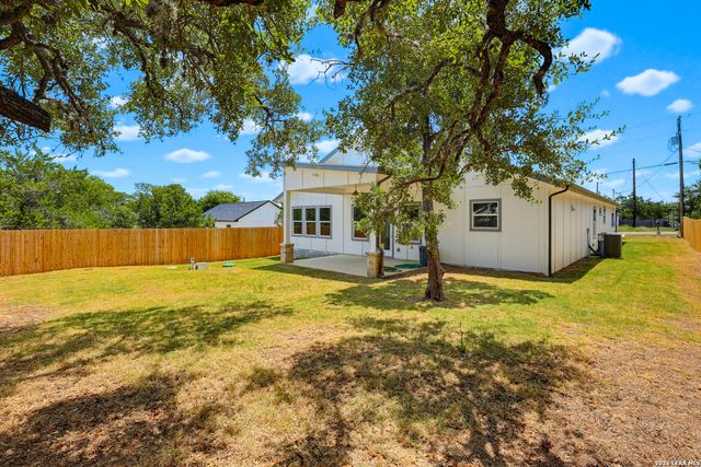 163 Remington, Spring Branch, TX 78070