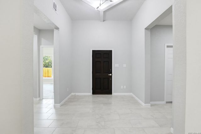 163 Remington, Spring Branch, TX 78070