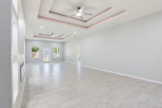 163 Remington, Spring Branch, TX 78070