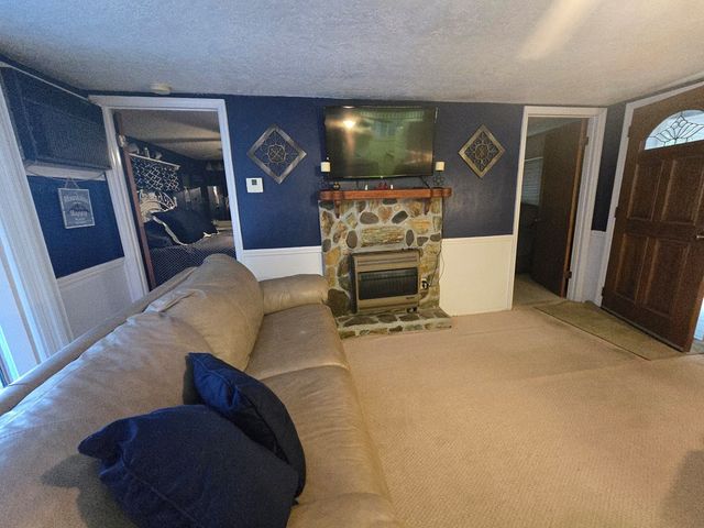 64 Green Oak Road, Warne, NC 28909