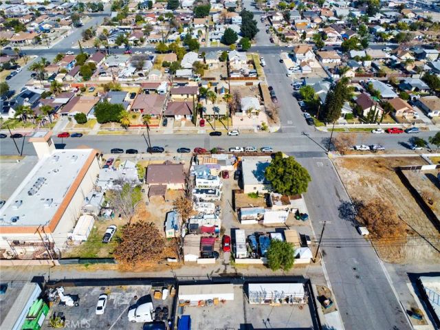 584 E H Street, Colton, CA 92324