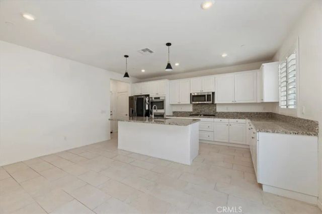 19435 Fortunello Ave, Riverside, CA 92508