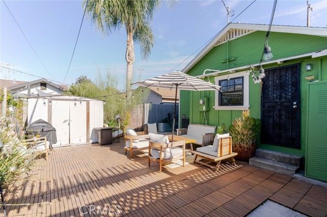715 Nolden, Los Angeles, CA 90042