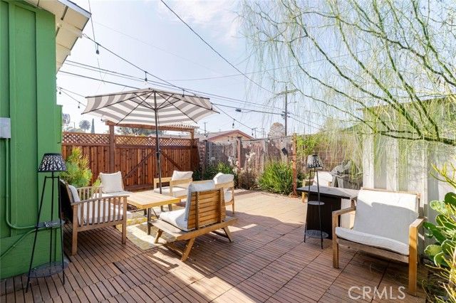 715 Nolden, Los Angeles, CA 90042