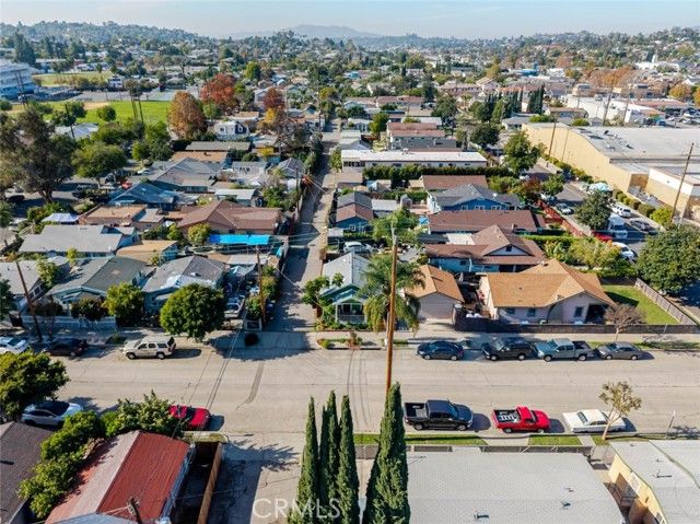 715 Nolden, Los Angeles, CA 90042
