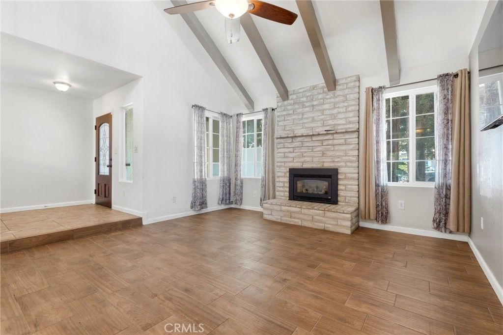Image 16 of property listing at 247 E Kennedy, Tulare, CA 93274