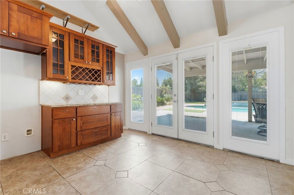 Image 24 of property listing at 247 E Kennedy, Tulare, CA 93274