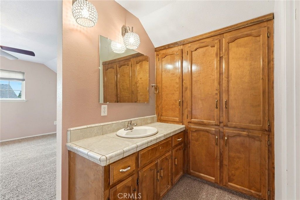 Image 41 of property listing at 247 E Kennedy, Tulare, CA 93274