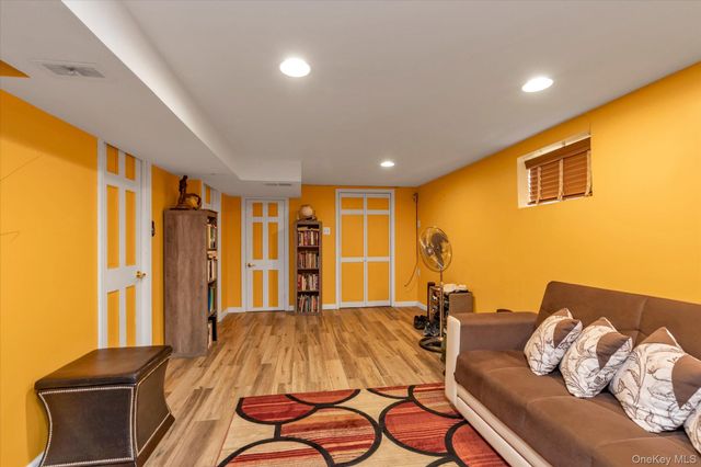 147-08 259th Street, Rosedale, NY 11422